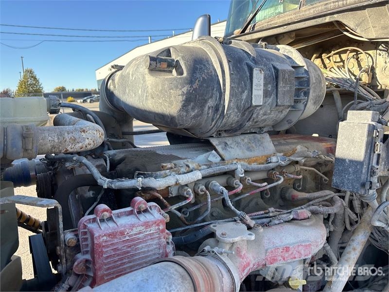 Kenworth T800 وحدات الجر