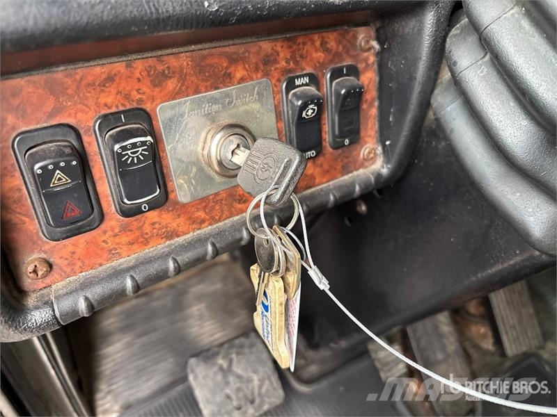 Kenworth T800 Puksiirid