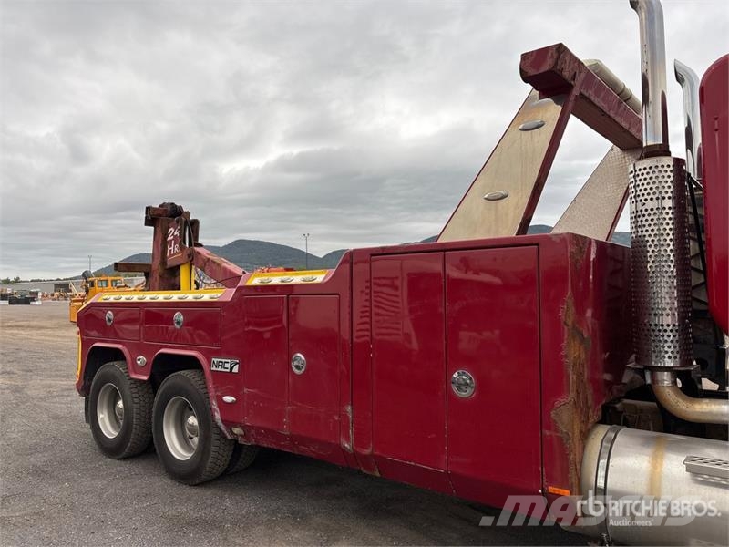 Kenworth T800 Puksiirid