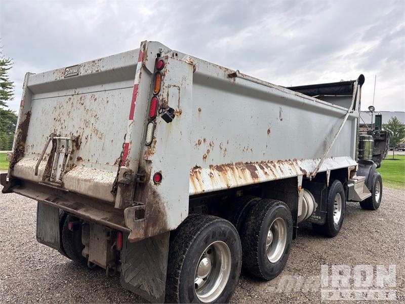 Kenworth T800 Tipper trucks
