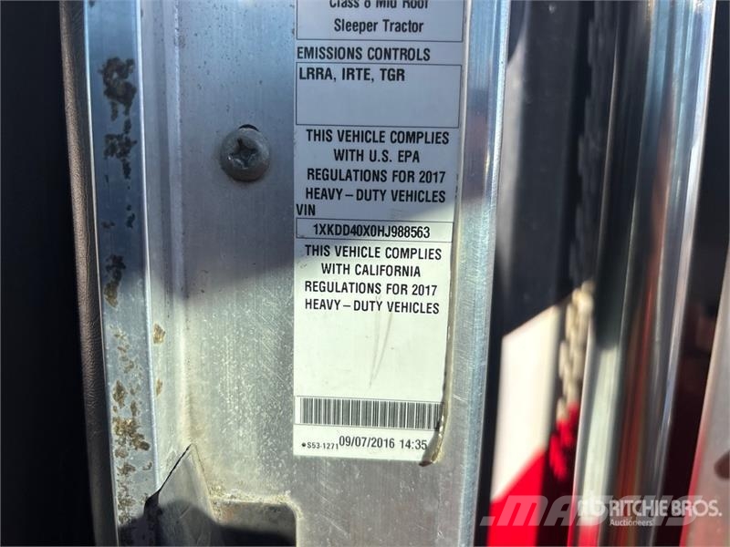 Kenworth T800 Vetopöytäautot