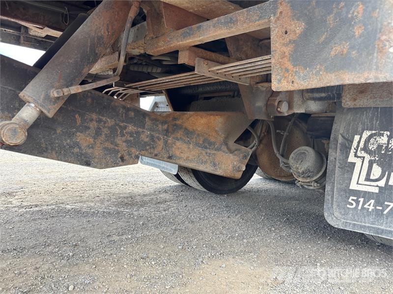 Kenworth T800 Flatbed / Dropside trucks