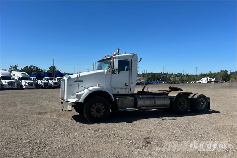 Kenworth T800 Тягачі