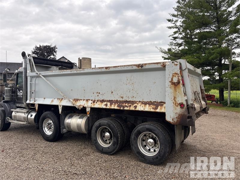 Kenworth T800 Tipper trucks