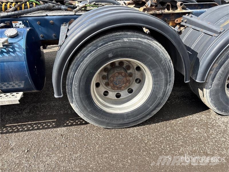 Kenworth T800 Prime Movers