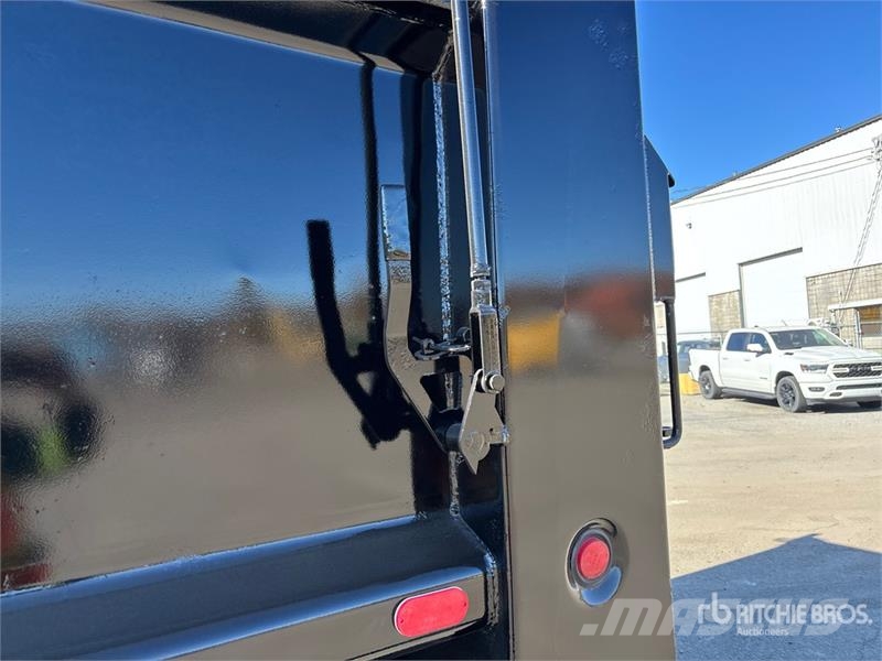 Kenworth T800 Pašizgāzējs