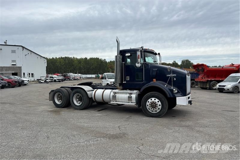 Kenworth T800 Motrici e Trattori Stradali