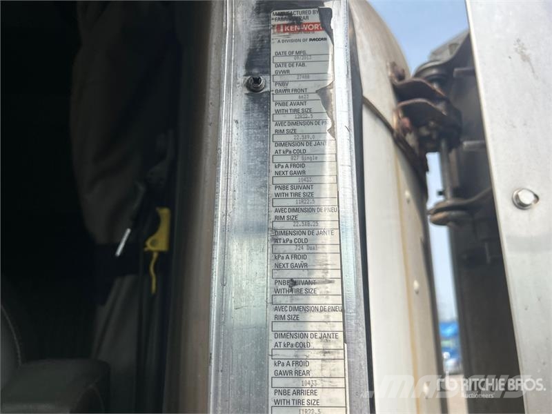 Kenworth T800 Prime Movers