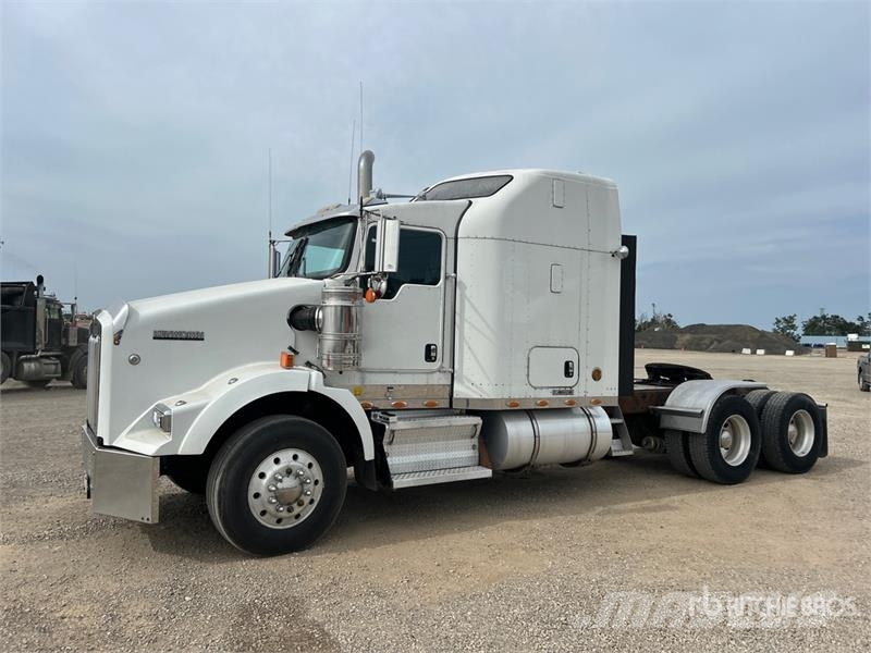 Kenworth T800 Prime Movers