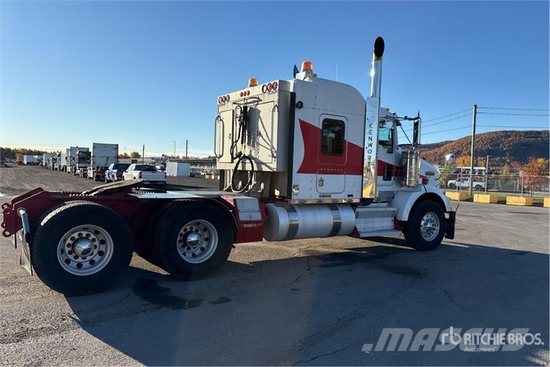 Kenworth T800 Vetopöytäautot