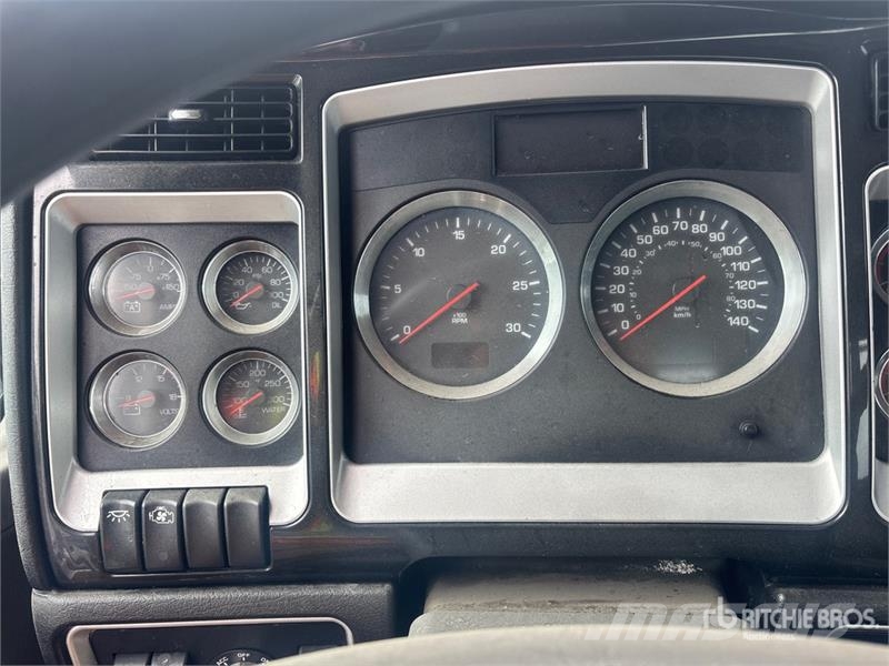 Kenworth T800 Prime Movers