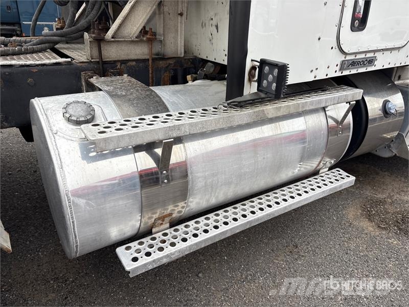 Kenworth T800 Traktorske jedinice