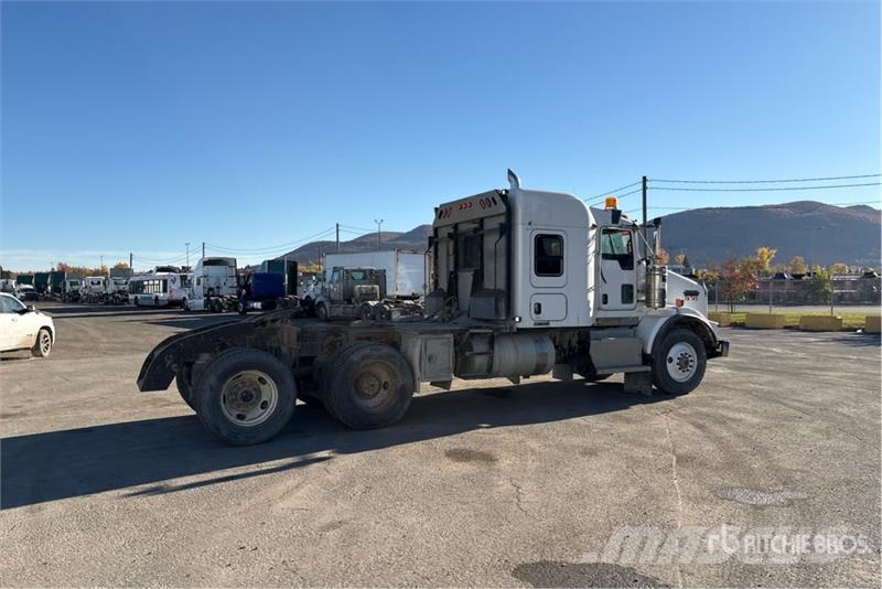 Kenworth T800 Vetopöytäautot