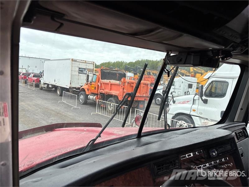 Kenworth T800 Puksiirid