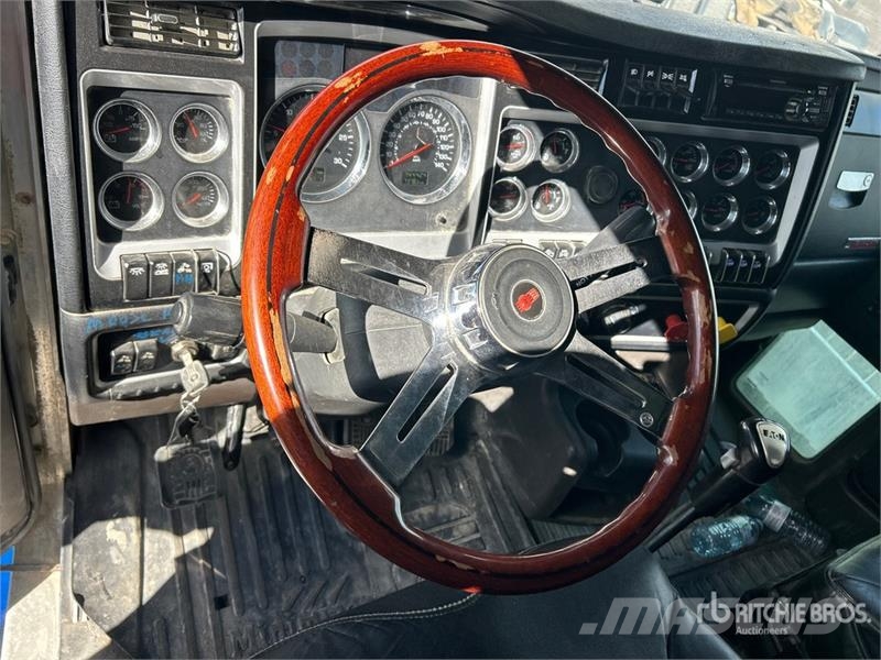 Kenworth T800 Cavalos mecânicos