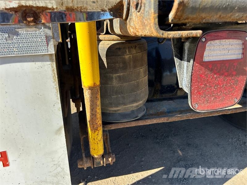 Kenworth T800 وحدات الجر