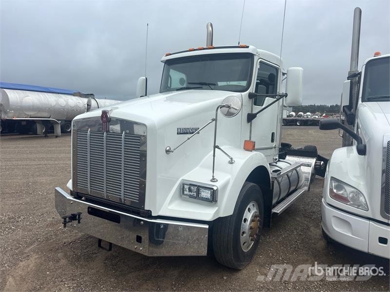 Kenworth T800 Prime Movers