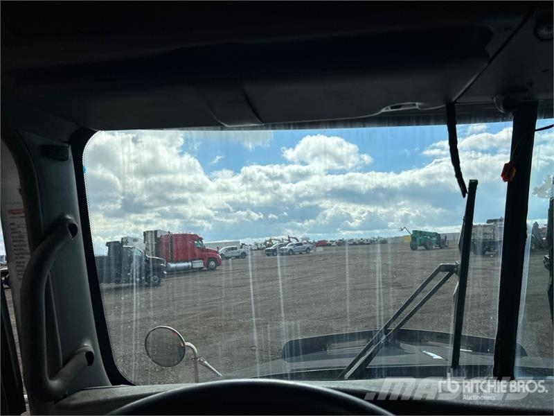 Kenworth T800 وحدات الجر