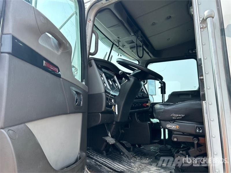 Kenworth T800 Prime Movers