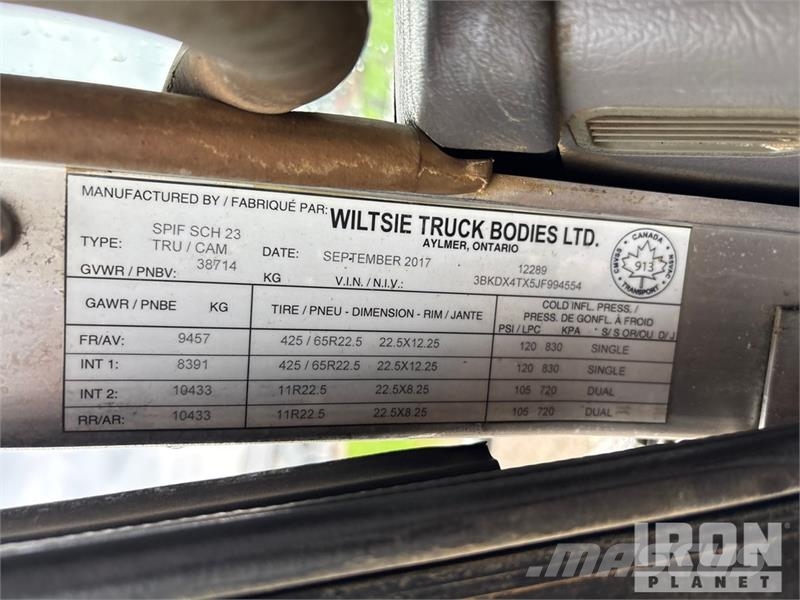 Kenworth T800 Tipper trucks