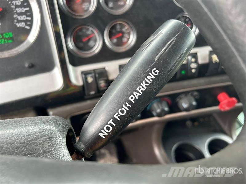 Kenworth T800 Prime Movers