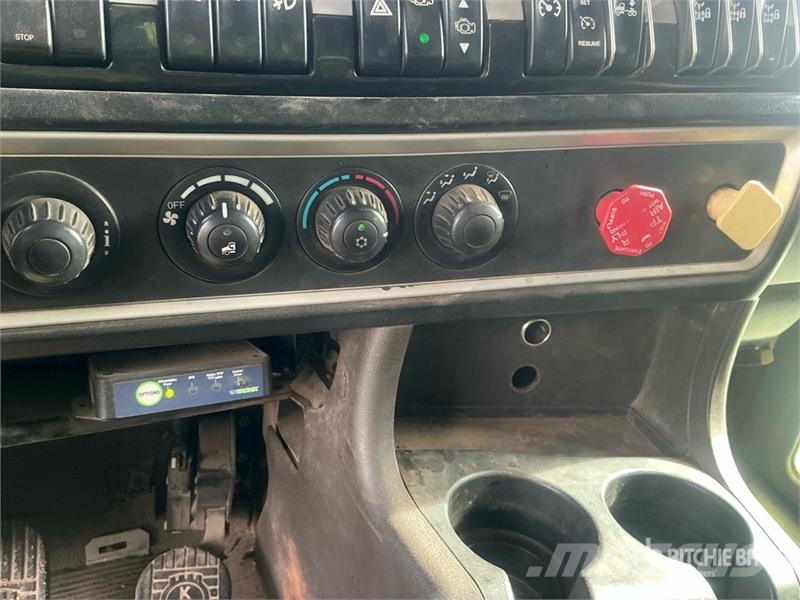 Kenworth T800 Tractor Units