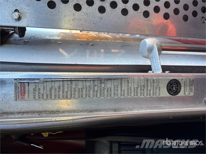 Kenworth T800 Motrici e Trattori Stradali
