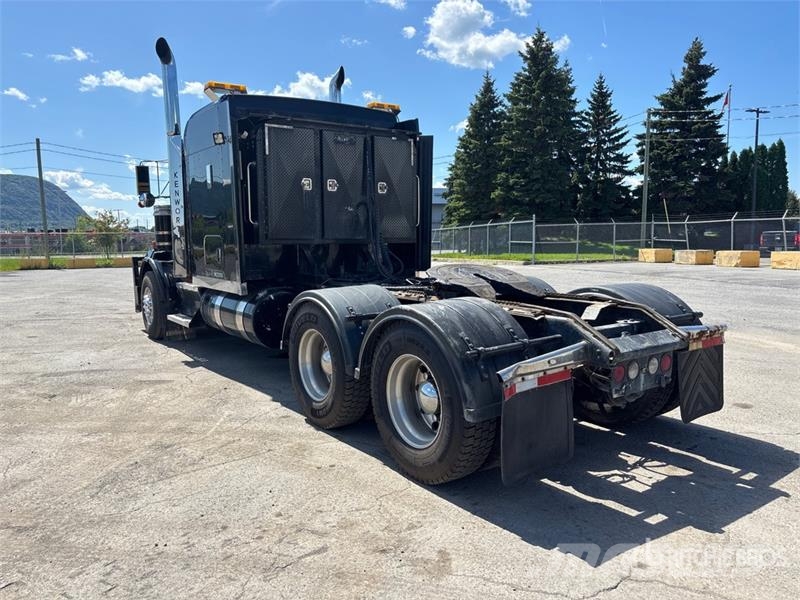 Kenworth T800 Vetopöytäautot