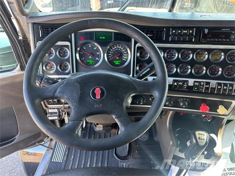 Kenworth T800 Vetopöytäautot