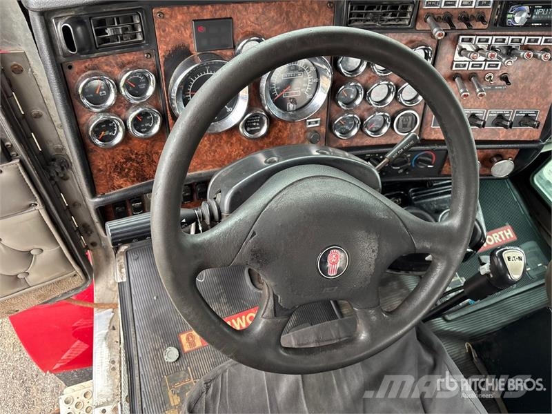Kenworth T800 Puksiirid