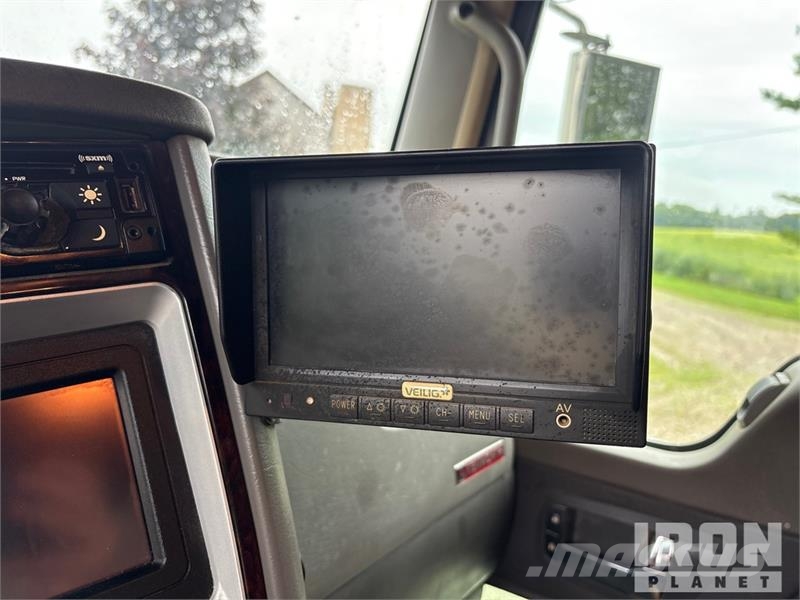 Kenworth T800 Tipper trucks
