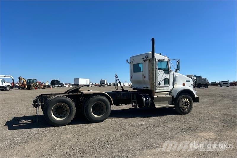 Kenworth T800 Тягачі