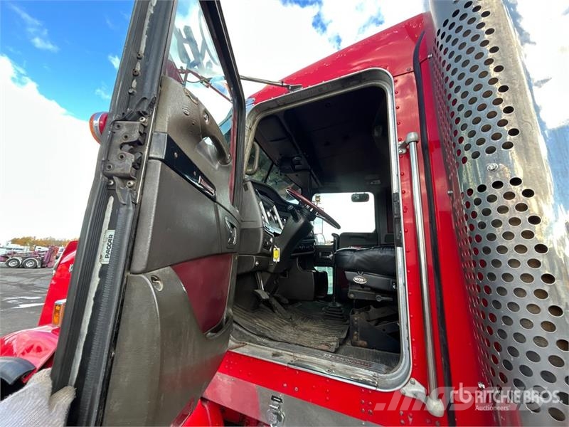 Kenworth T800 وحدات الجر