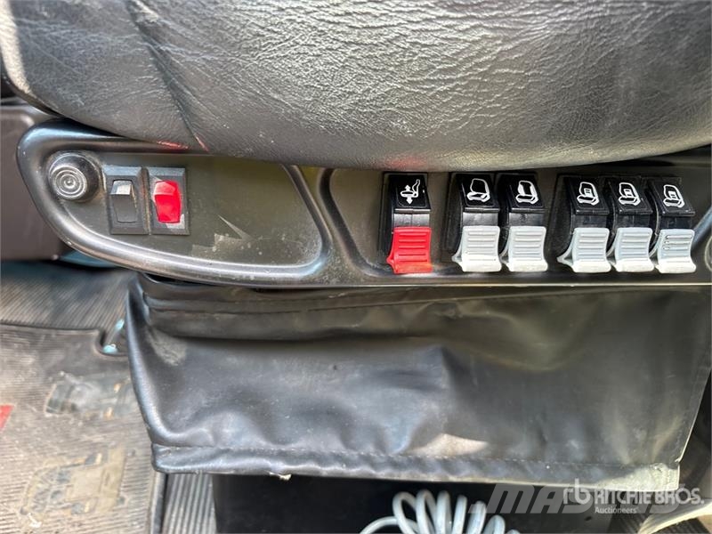 Kenworth T800 Prime Movers
