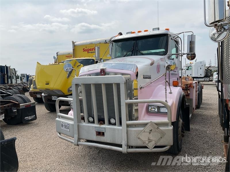 Kenworth T800 Cabins and interior