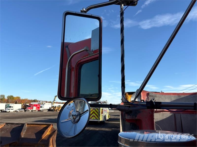Kenworth T800 Trekkers