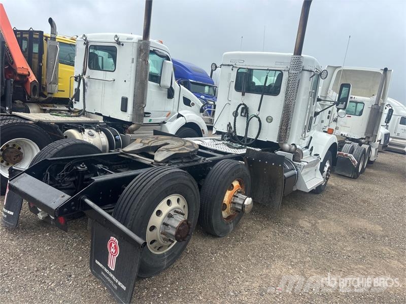 Kenworth T800 Prime Movers
