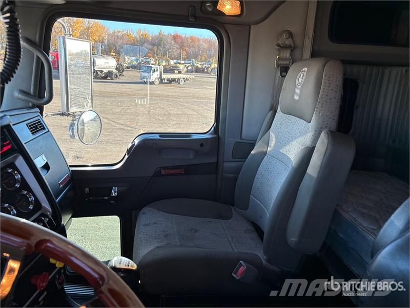 Kenworth T800 Tractor Units