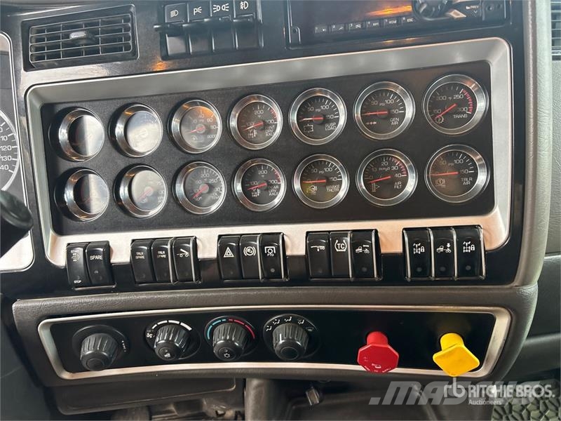 Kenworth T800 Trekkers