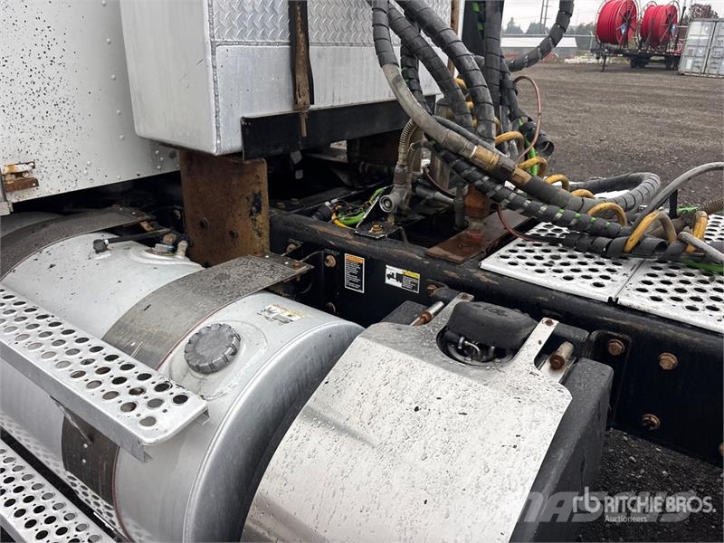 Kenworth T800 Trekkers