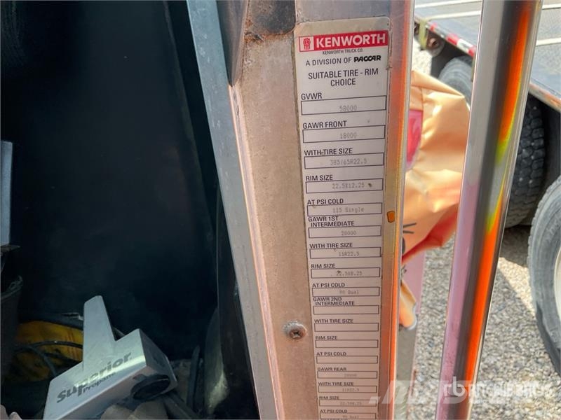 Kenworth T800 Cabins and interior