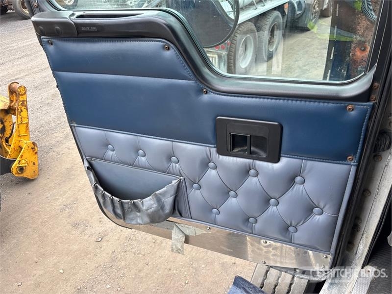 Kenworth T800 Motrici e Trattori Stradali