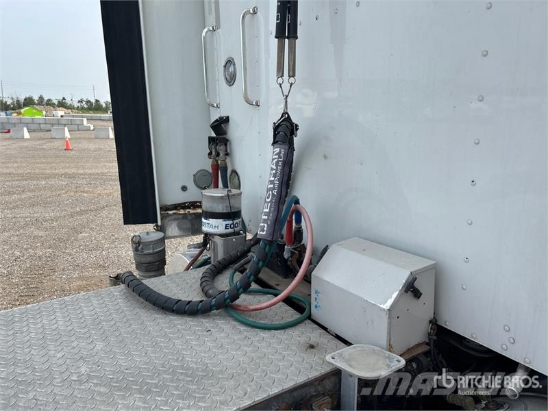 Kenworth T800 Prime Movers