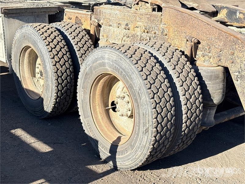 Kenworth T800 Tractor Units