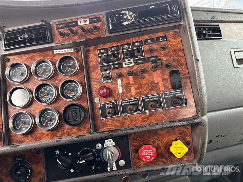 Kenworth T800 Motrici e Trattori Stradali