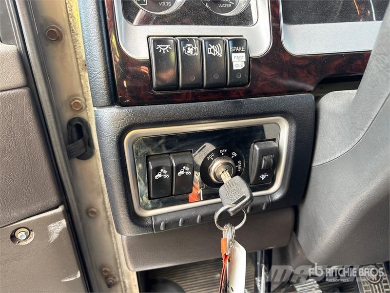 Kenworth T800 Prime Movers
