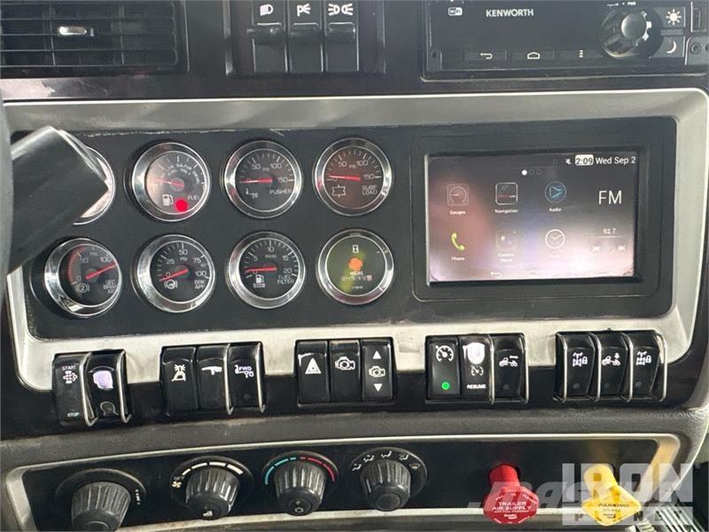 Kenworth T800 Vetopöytäautot