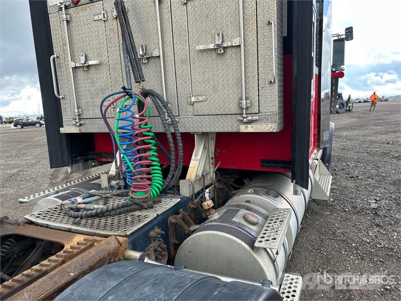 Kenworth T800 وحدات الجر