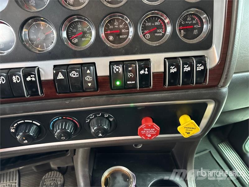 Kenworth T800 Vlačilci