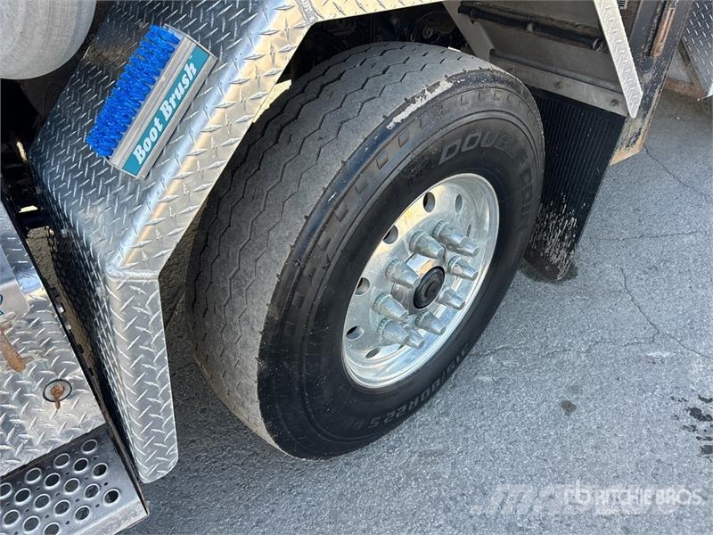 Kenworth T800 Tipper trucks
